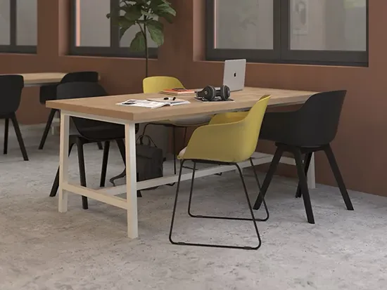 Desks and Tables - Presentation Media UAE